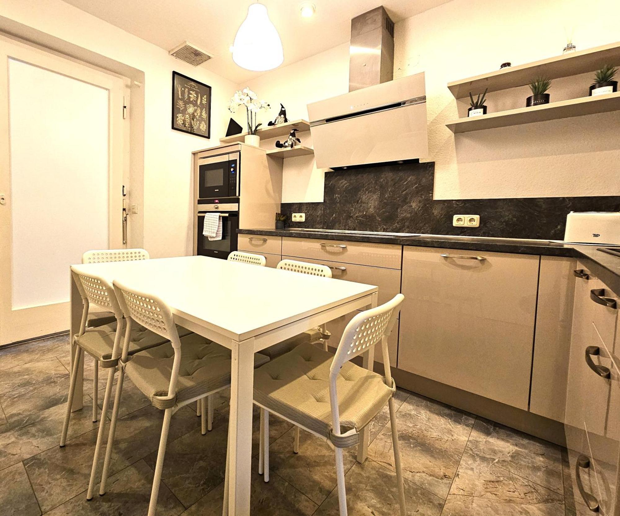Lovely City House Мербуш Экстерьер фото